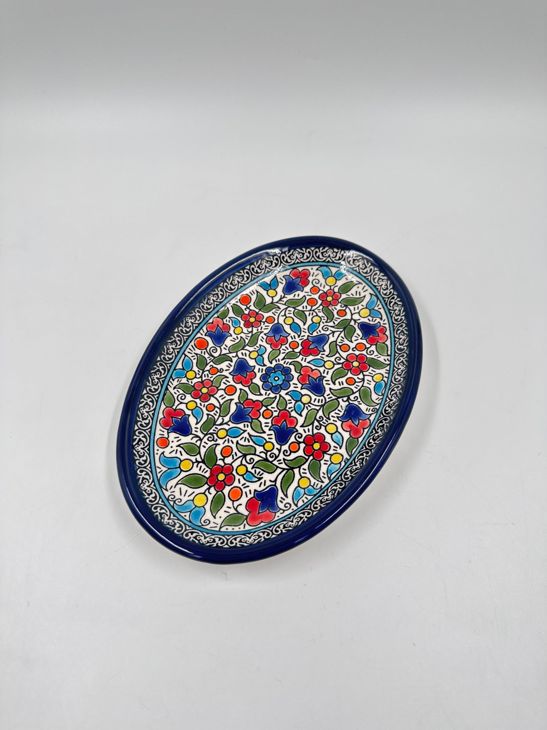 Oval Tray 22x15 cm